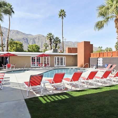 Bearfoot Inn - Clothing Optional Hotel For Gay Men Palm Springs Buitenkant foto